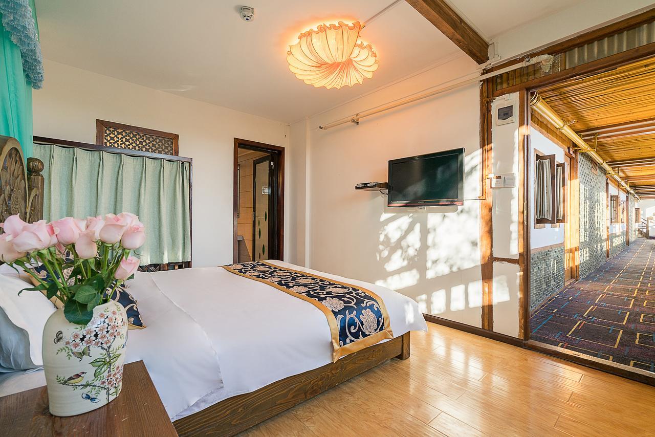 Love Cloud Boutique Chain Hotel In The Water Side Lijiang  Esterno foto